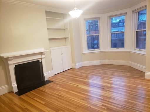 387 Marlborough St, Apt 7
