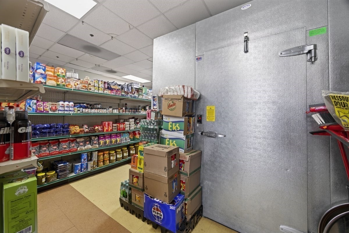 342 Washington St, Quincy, MA 02169 - Image 32