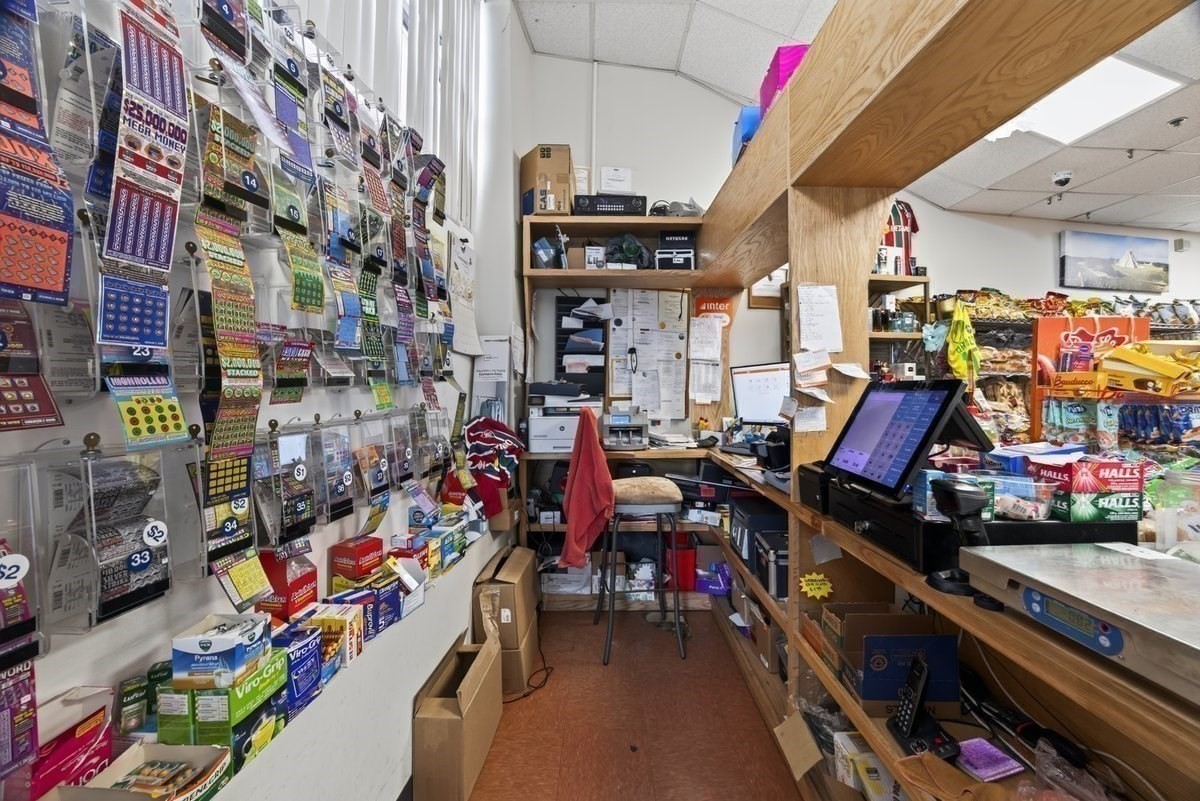 342 Washington St, Quincy, MA 02169 - Image 9