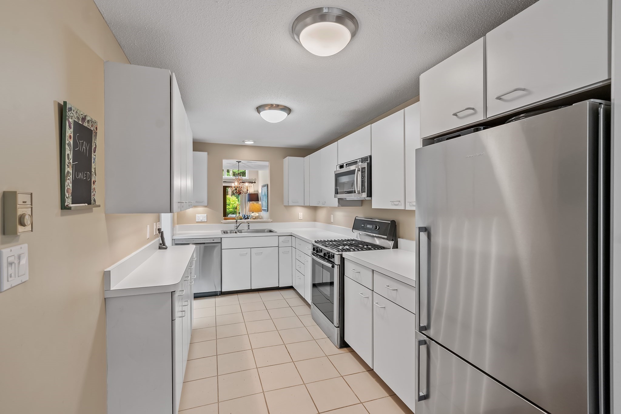 64 Pickwick Way Unit 64, Wayland, MA 01778 - Image 4