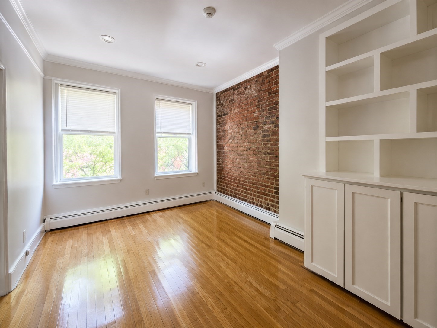 61 Phillips St Unit 3, Beacon Hill, Boston, MA 02114 - Image 2