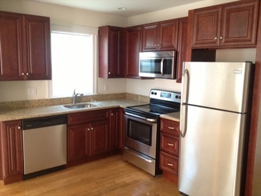 200 Brooks St, Apt 1