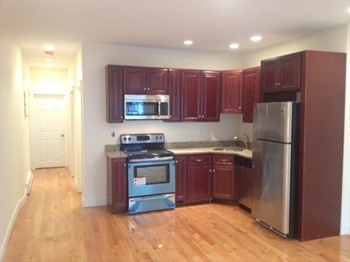 26 Maverick St, Apt 1