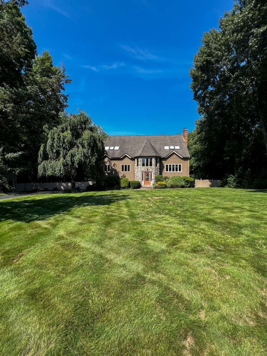 26 Liberty Hill Drive, Blackstone, MA 01504