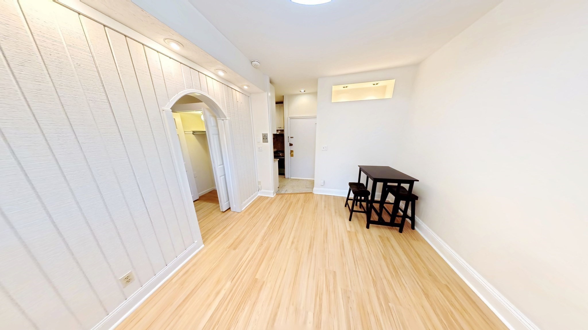40 Winchester St Unit 8, Brookline, MA 02446 - Image 4