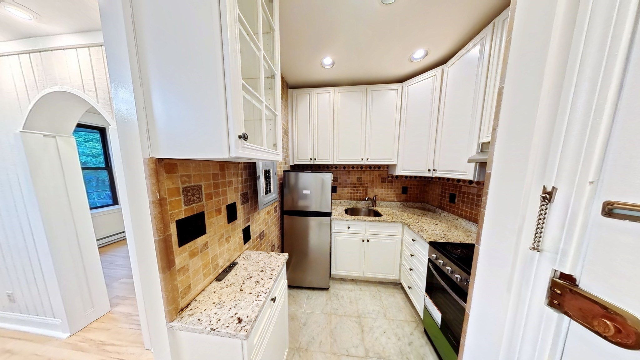 40 Winchester St Unit 8, Brookline, MA 02446 - Image 5