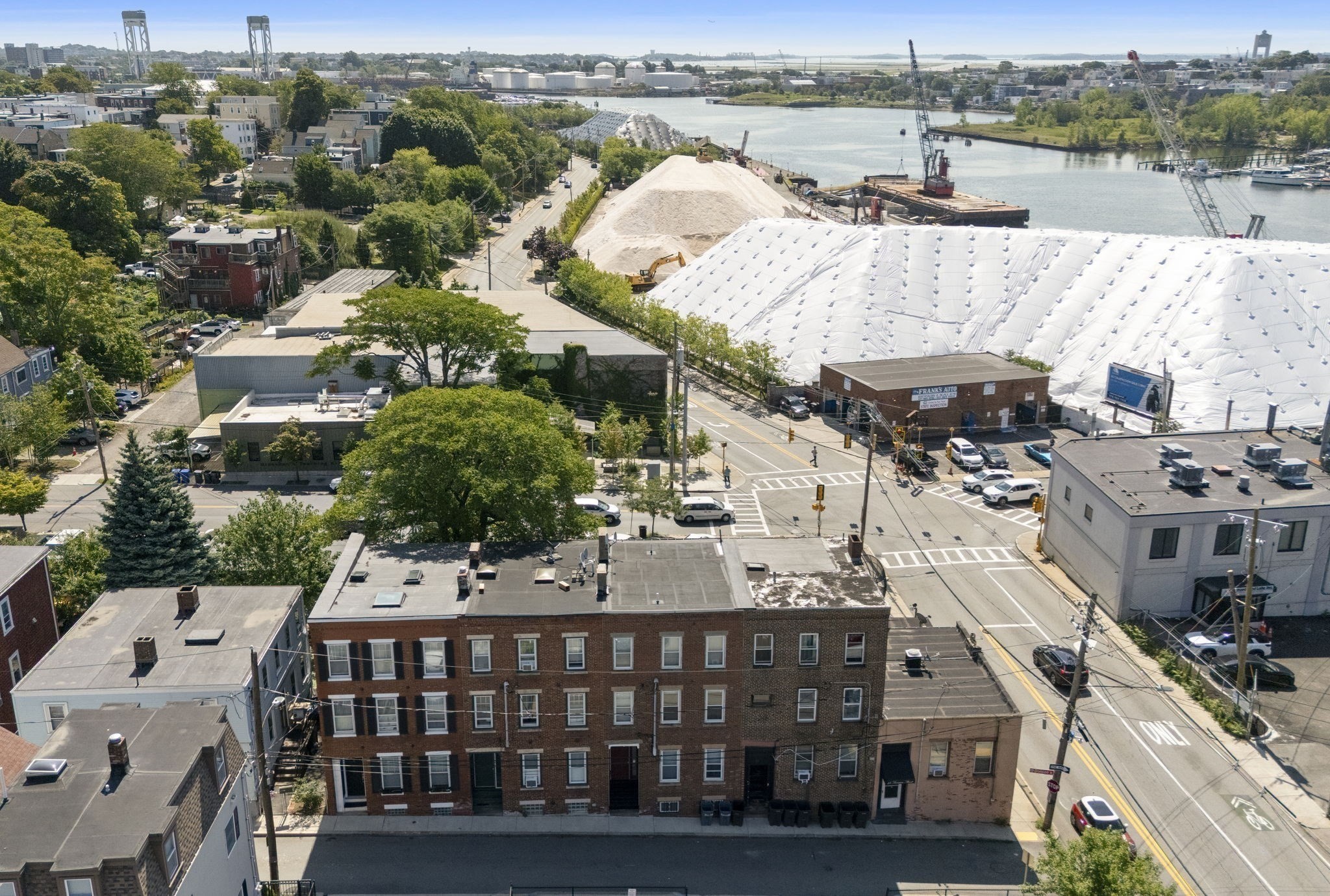 9 Williams St, Chelsea, MA 02150