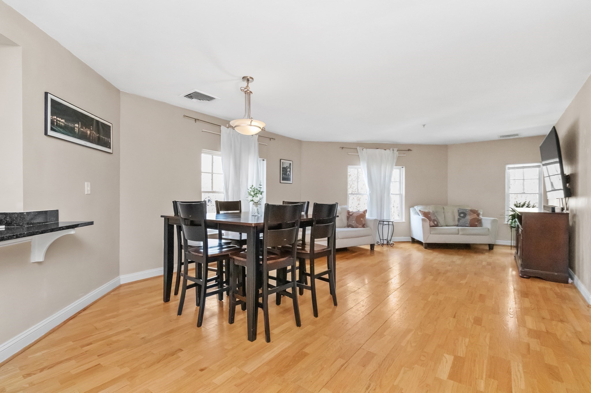 501 Commerce Dr Unit 2204, Braintree, MA 02184