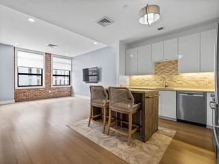 121 Portland St Unit 304, West End, Boston, MA 02114 - Image 13