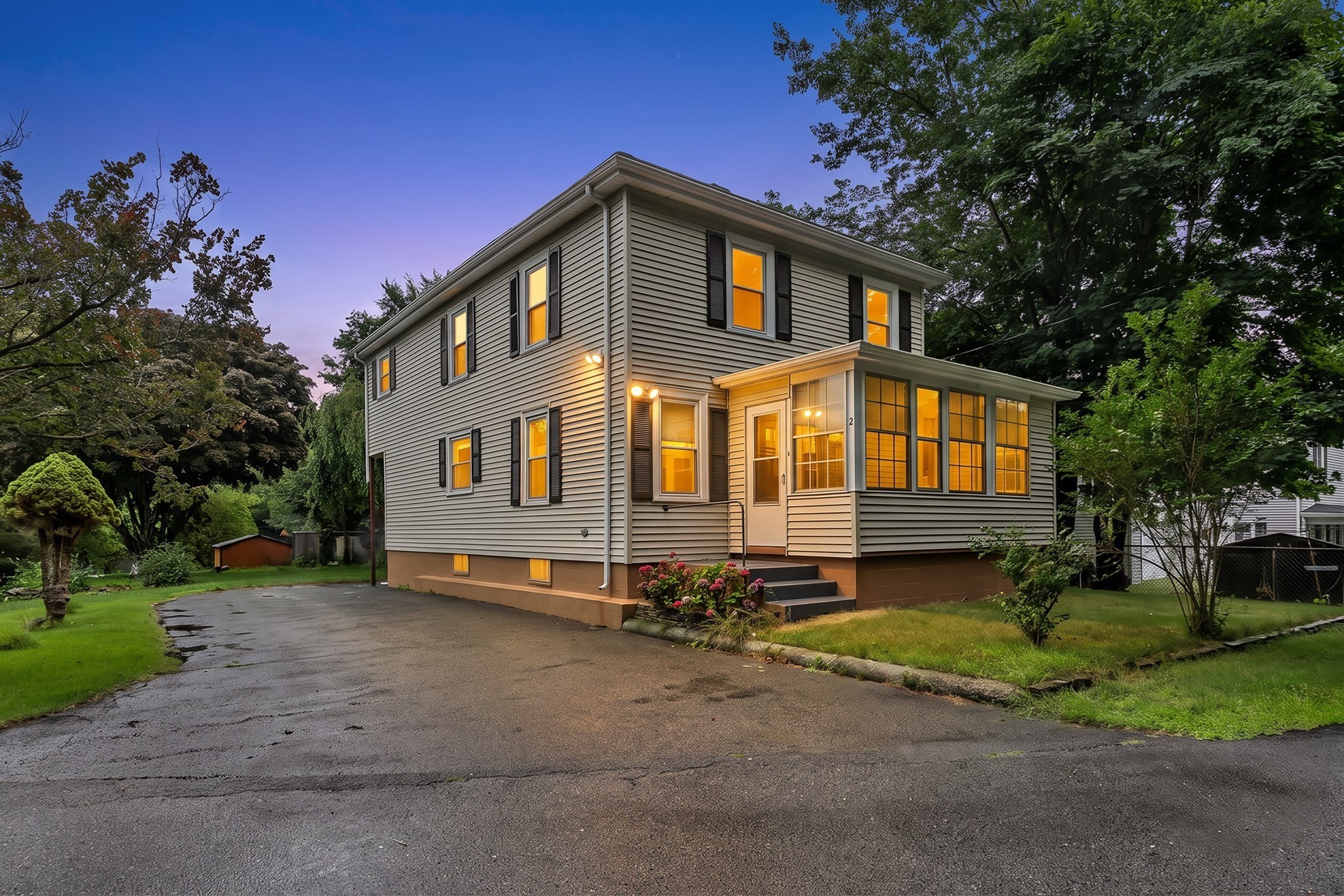 2 Clarendon St, Taunton, MA 02780