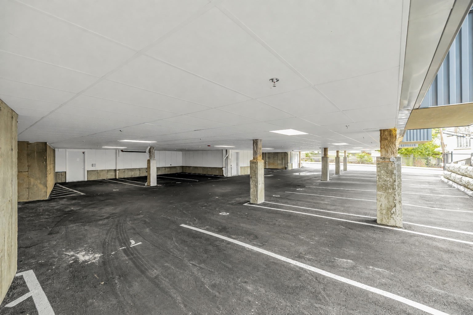 34 Oak Street Unit 304, Hyde Park, Boston, MA 02136 - Image 24
