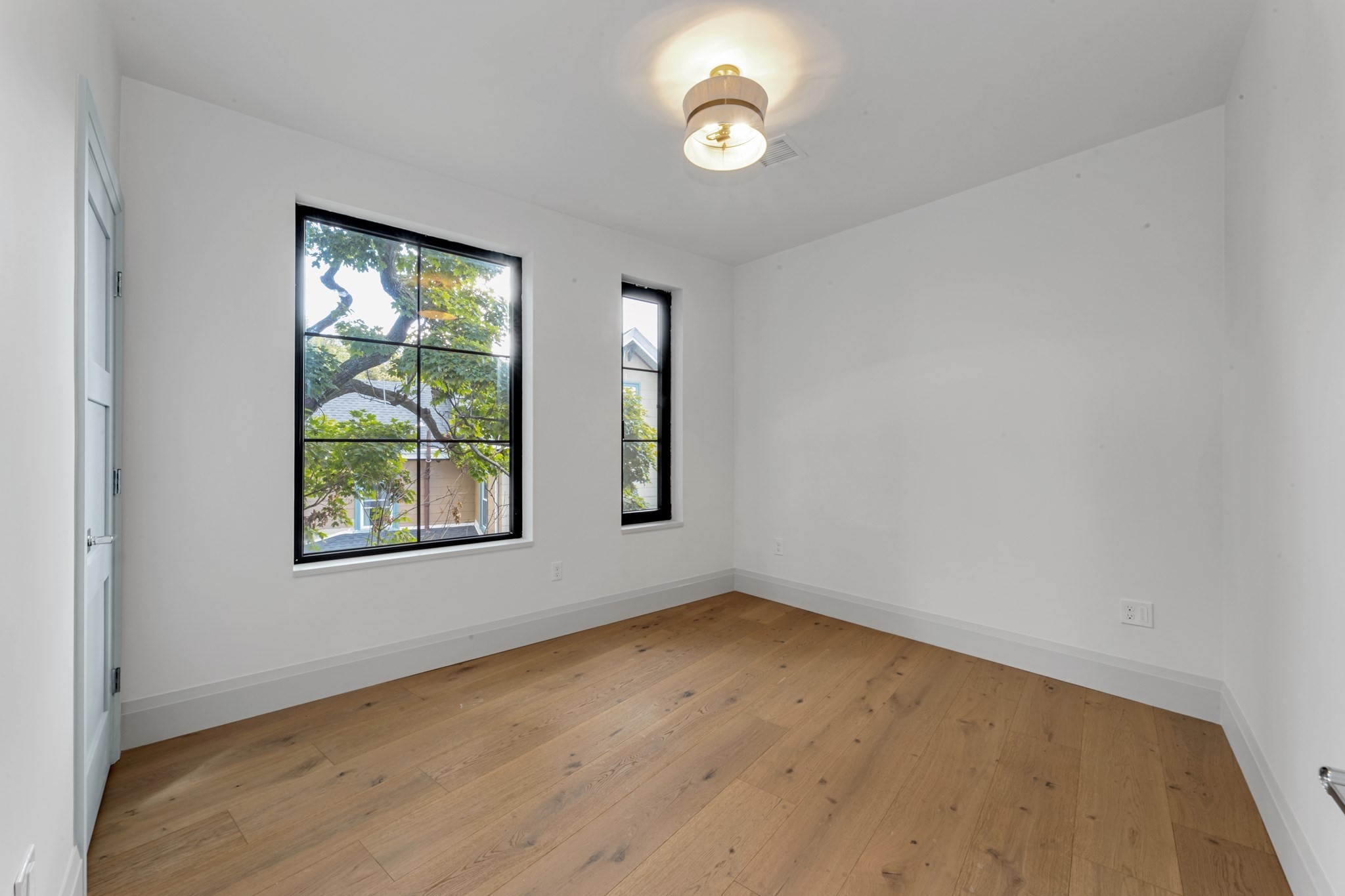 34 Oak Street Unit 304, Hyde Park, Boston, MA 02136 - Image 10