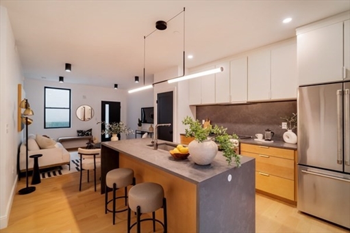 182 Tremont St, Apt 2