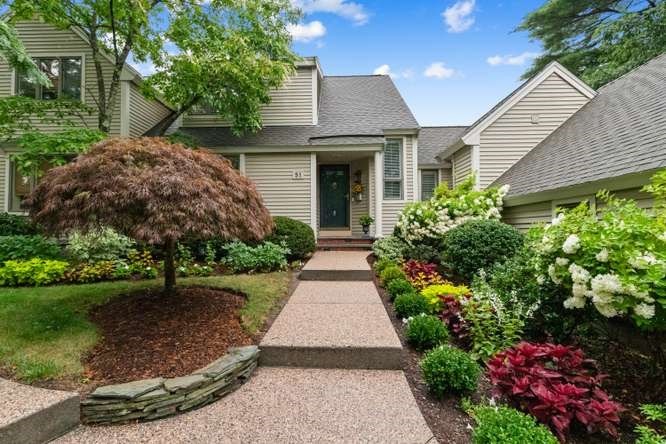 51 Brassie Way Unit 51, North Reading, MA 01864