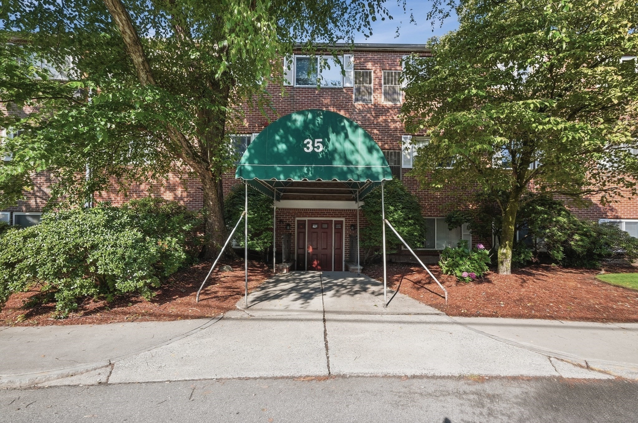 35 Prospect St Unit 309, Woburn, MA 01801 - Image 26