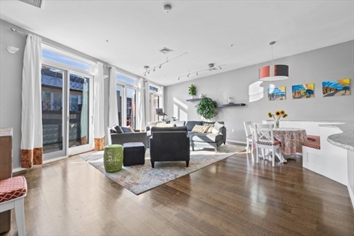 133 Salem St, Apt PH