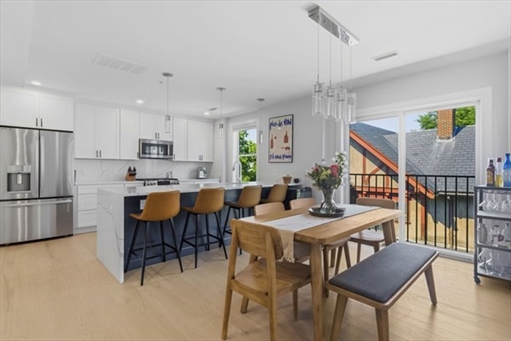 52 West Emerson St, Apt 6