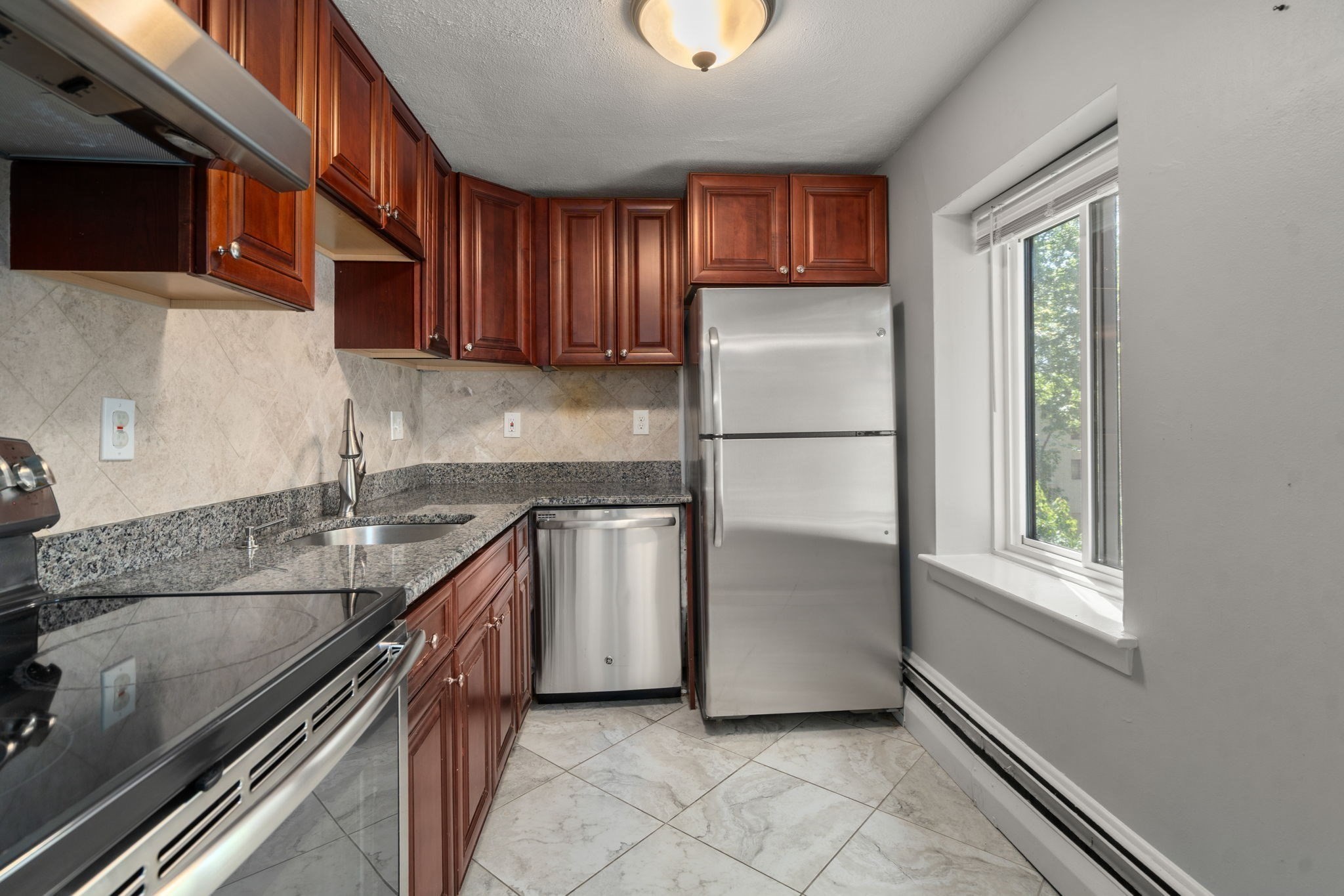133 Beaconsfield Rd Unit 44, Brookline, MA 02445 - Image 2