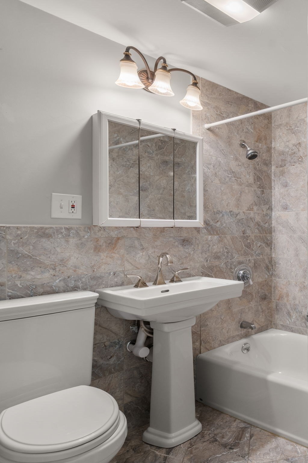 133 Beaconsfield Rd Unit 44, Brookline, MA 02445 - Image 6