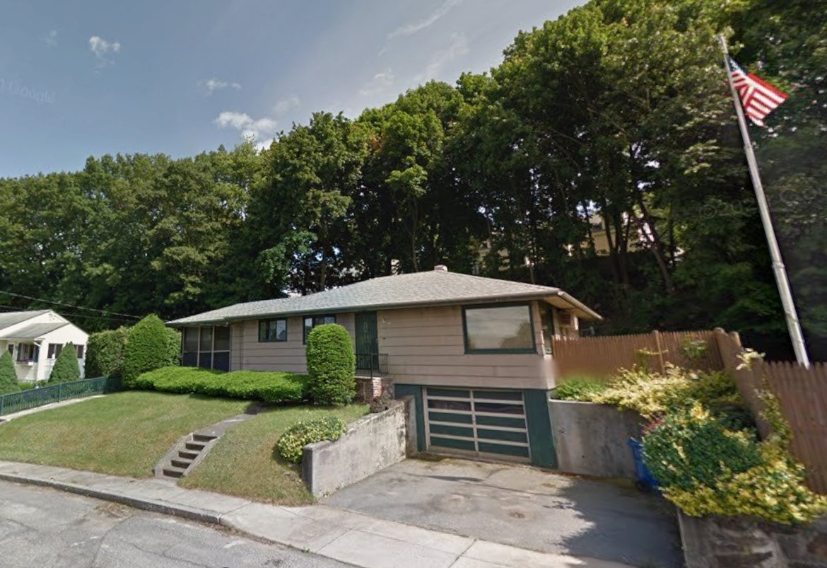 19 West Kenneth Street, Lawrence, MA 01843
