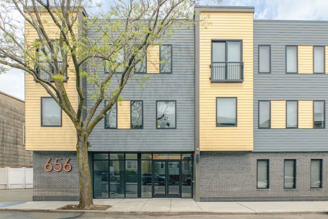 656 Saratoga Unit 210, East Boston, Boston, MA 02128 - Image 17