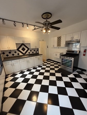 42 Lucerne St, Apt 1