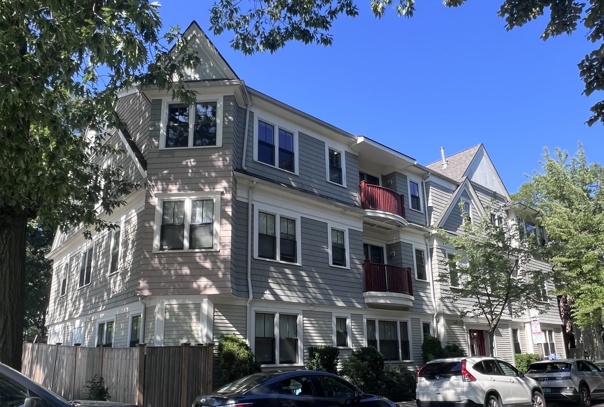 131 Green Street Unit 306, Jamaica Plain, Boston, MA 02130