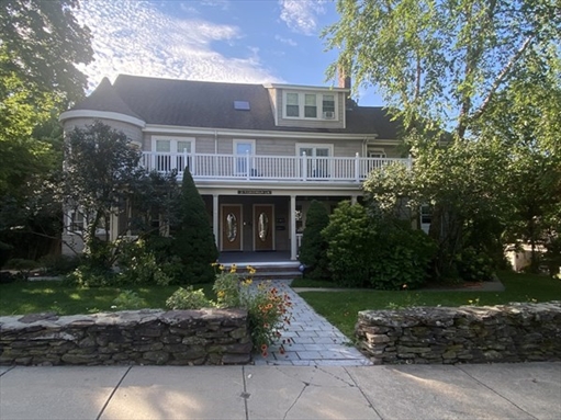 2-4 Chisholm Ln, Apt 3