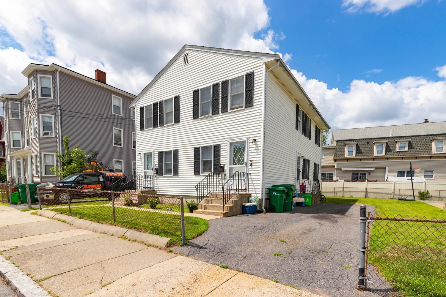 84 Park St, Medford, MA 02155