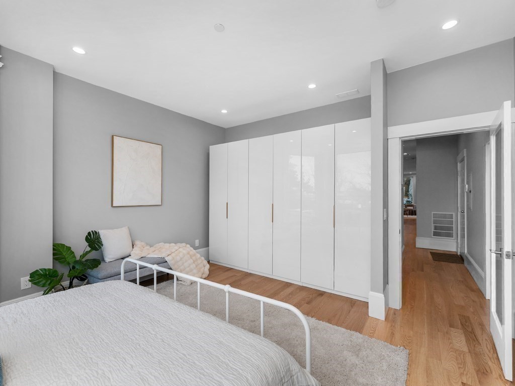 25 Bay State Rd Unit 1, Fenway, Boston, MA 02215 - Image 11