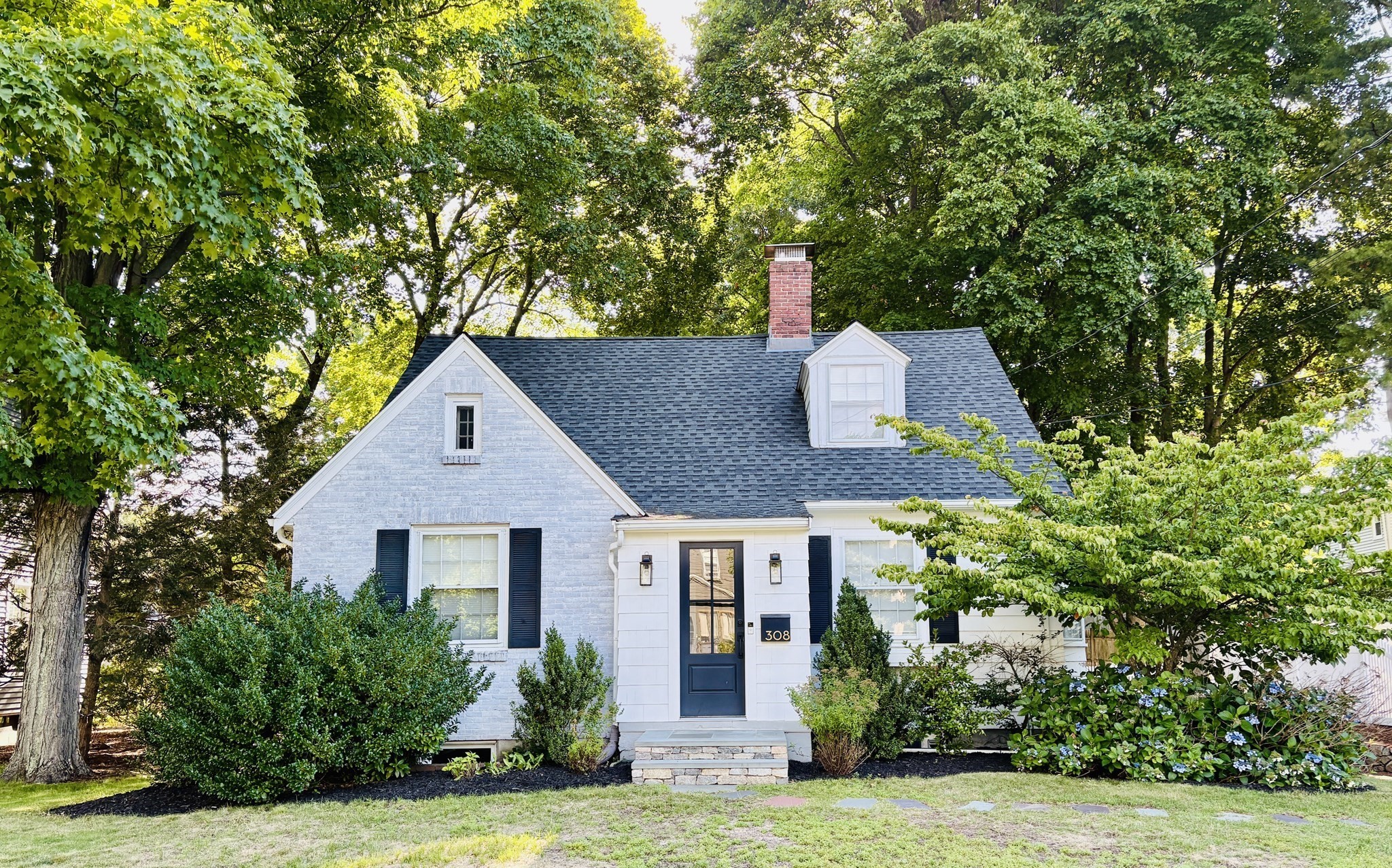 308 Webster St, Needham, MA 02494