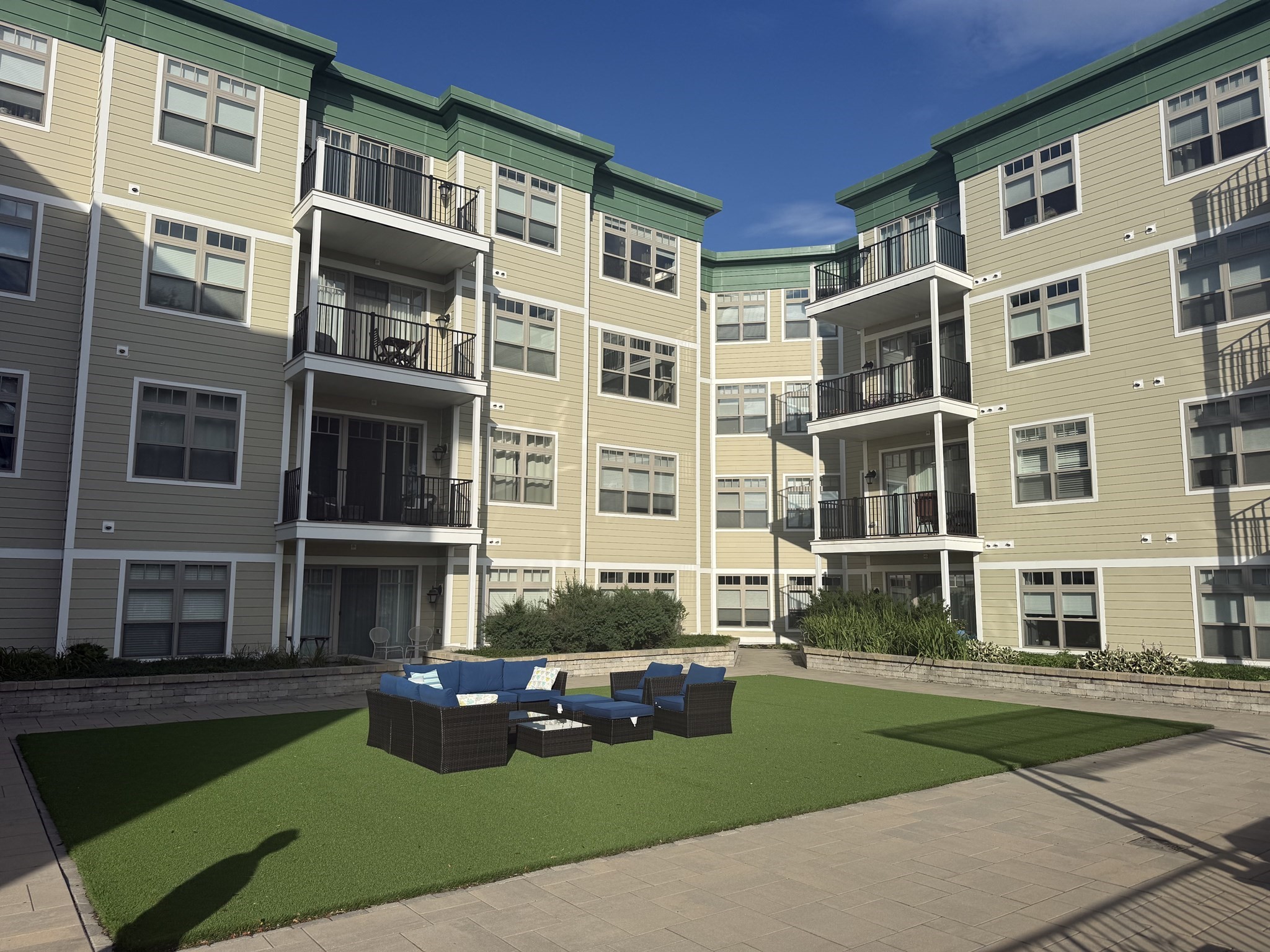 69 Foundry St Unit 513, Wakefield, MA 01880 - Image 2