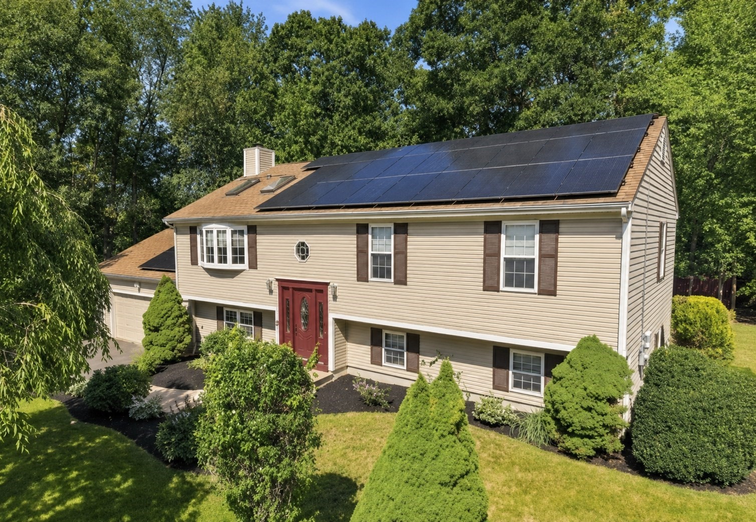 25 Butterfly Trail, Dartmouth, MA 02747