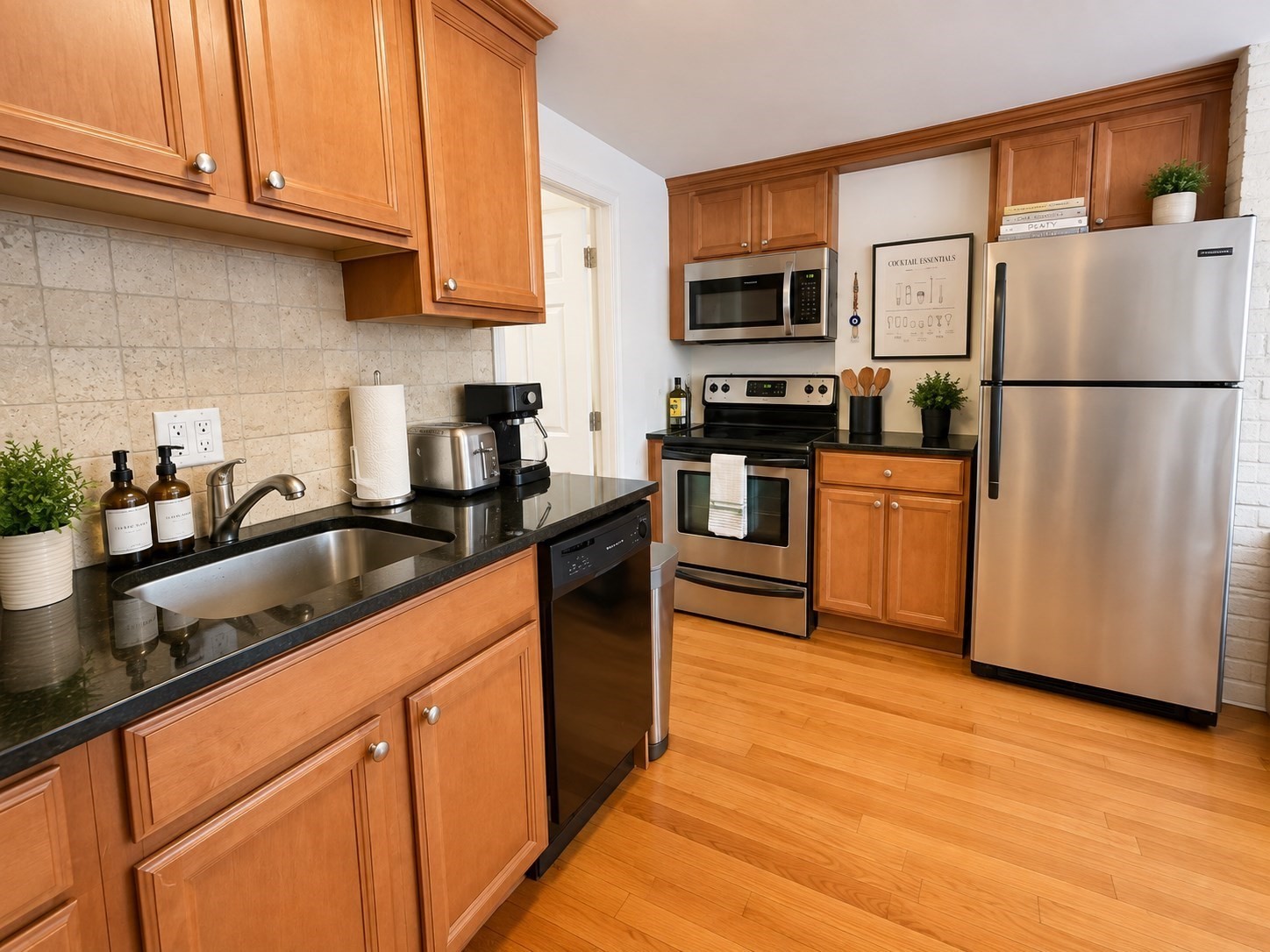 206 Endicott St Unit 3, North End, Boston, MA 02113 - Image 3