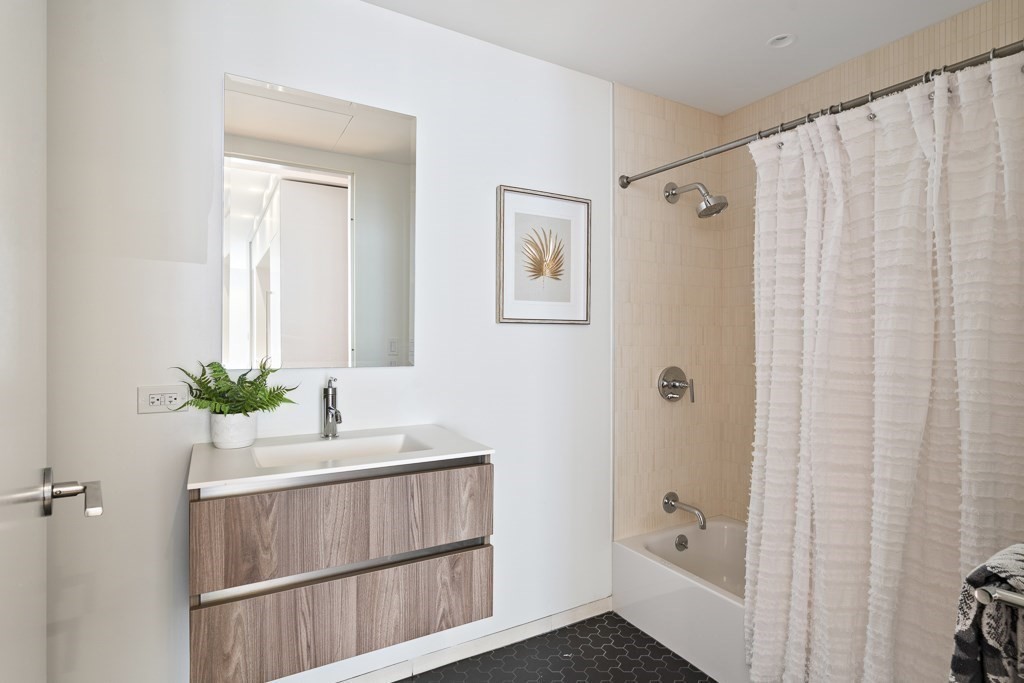 10 Farnsworth St Unit 3B, Seaport, Boston, MA 02210 - Image 10