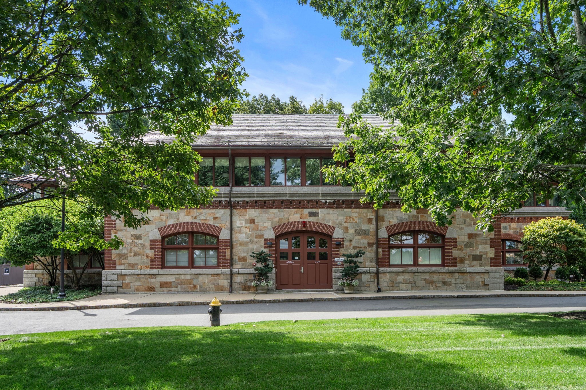 2430 Beacon St Unit 105, Brighton, Boston, MA 02467