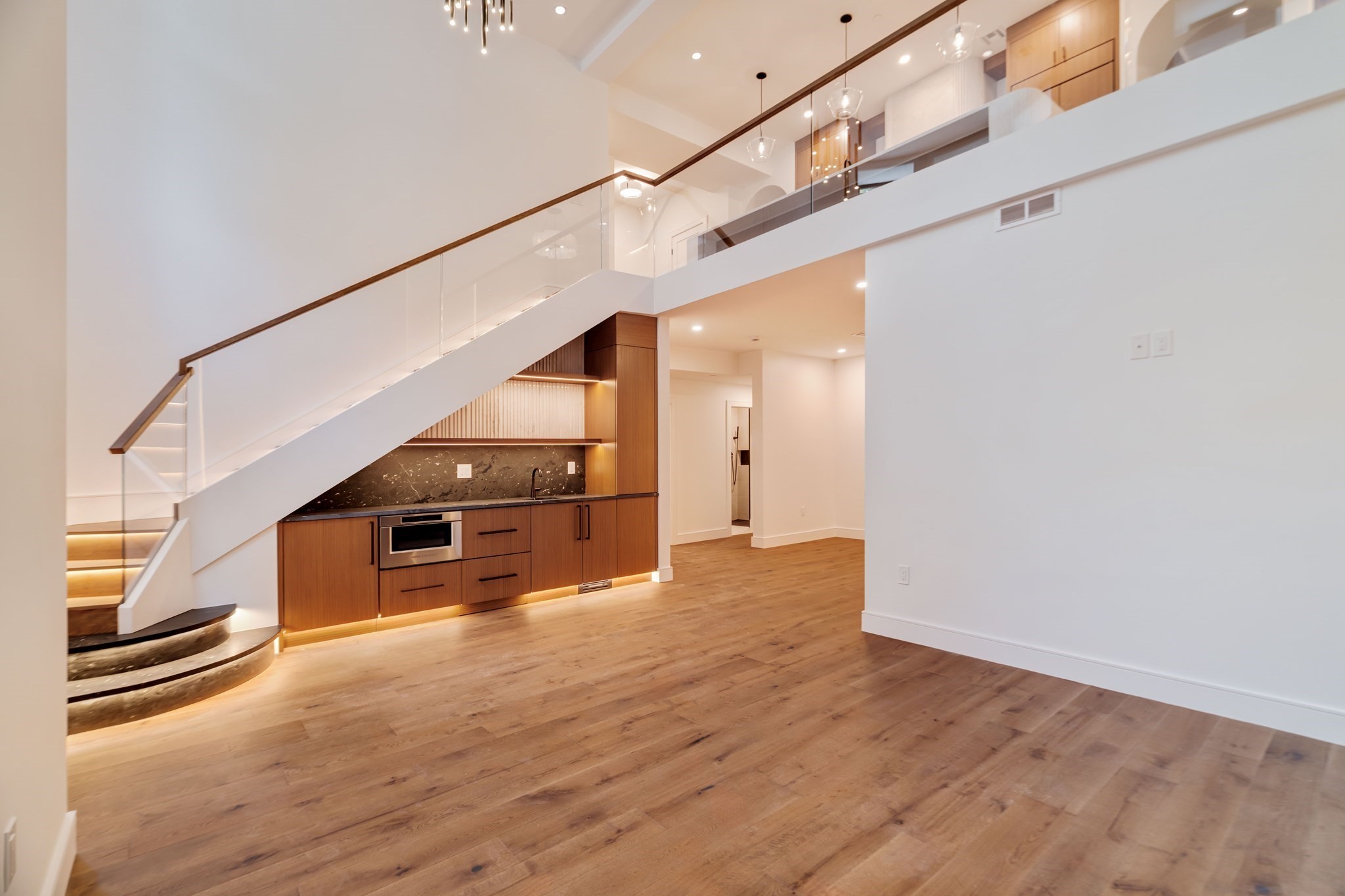 79 Park St Unit 1, Brookline, MA 02446