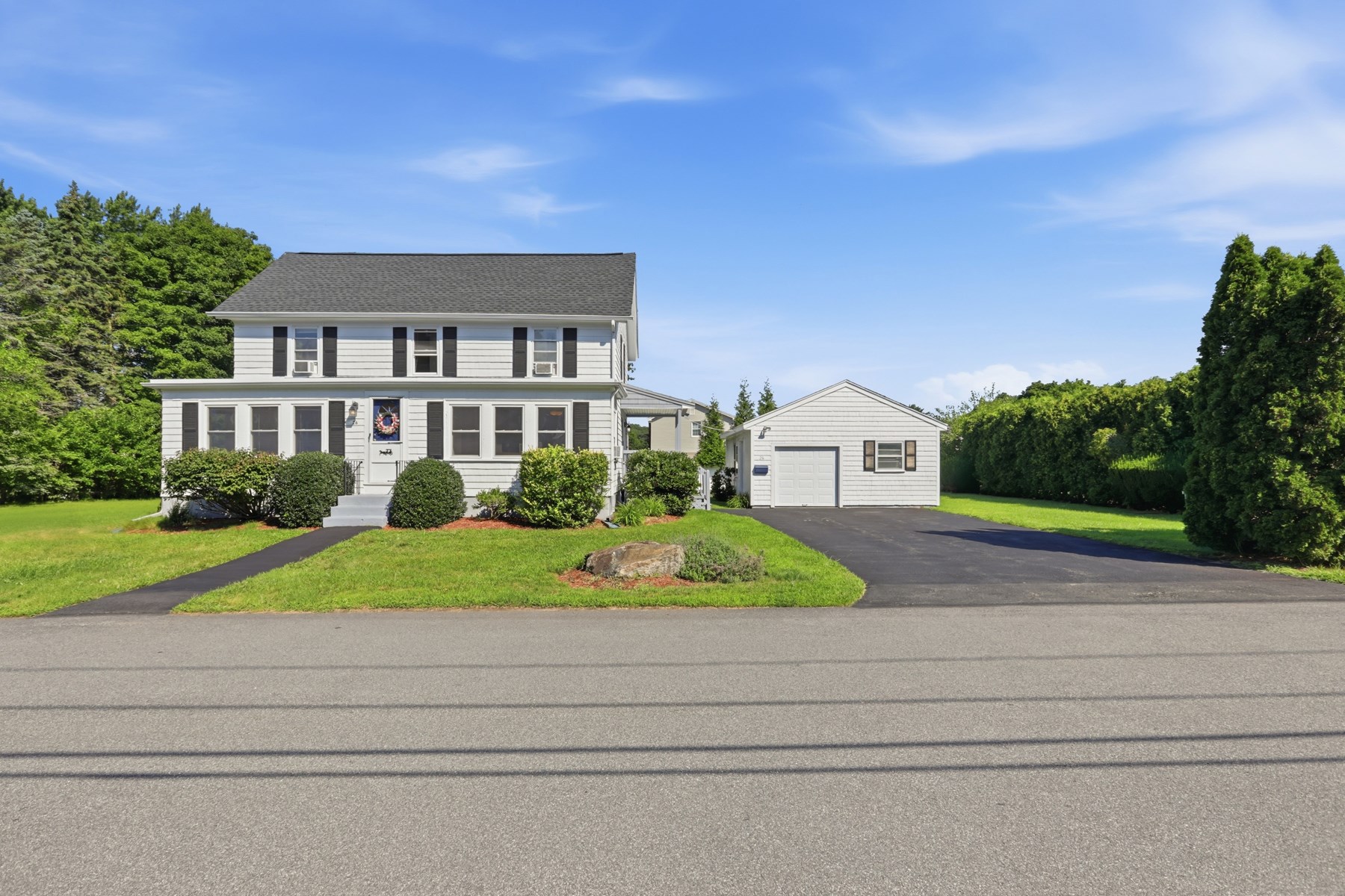 26 Quimby Ave, Woburn, MA 01801
