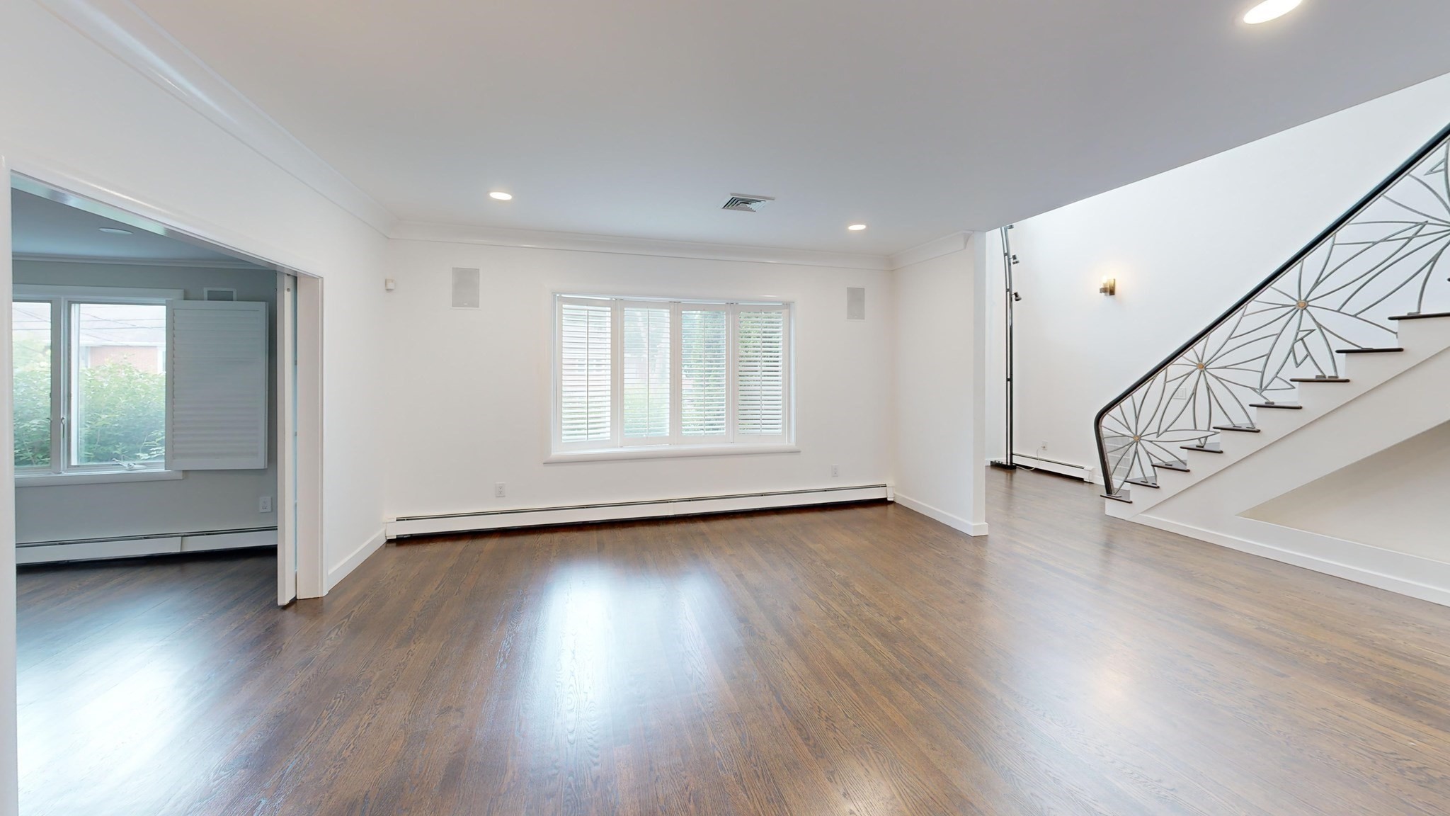 56 Cynthia Rd, Newton, MA 02459