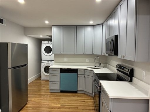 122 Buttonwood, Apt 2