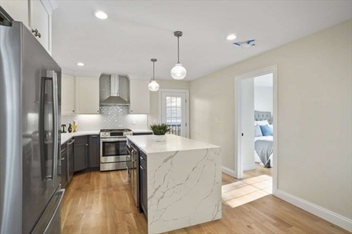 61-R Prescott St, Apt 1