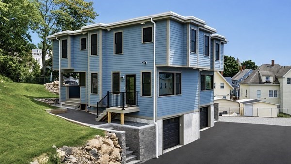 20 Bellair St, Lynn, MA 01902