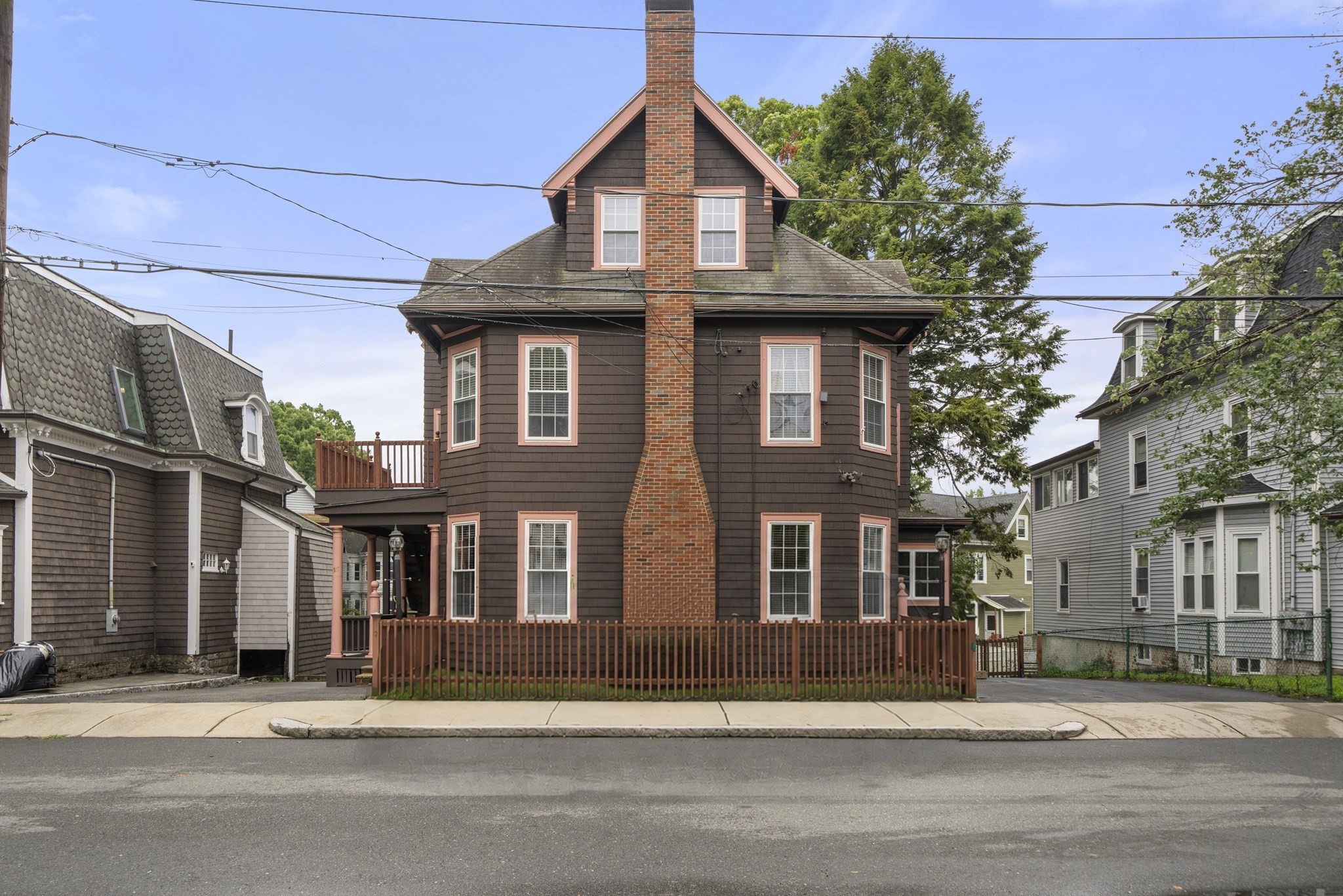 16 Kernwood St, Malden, MA 02148