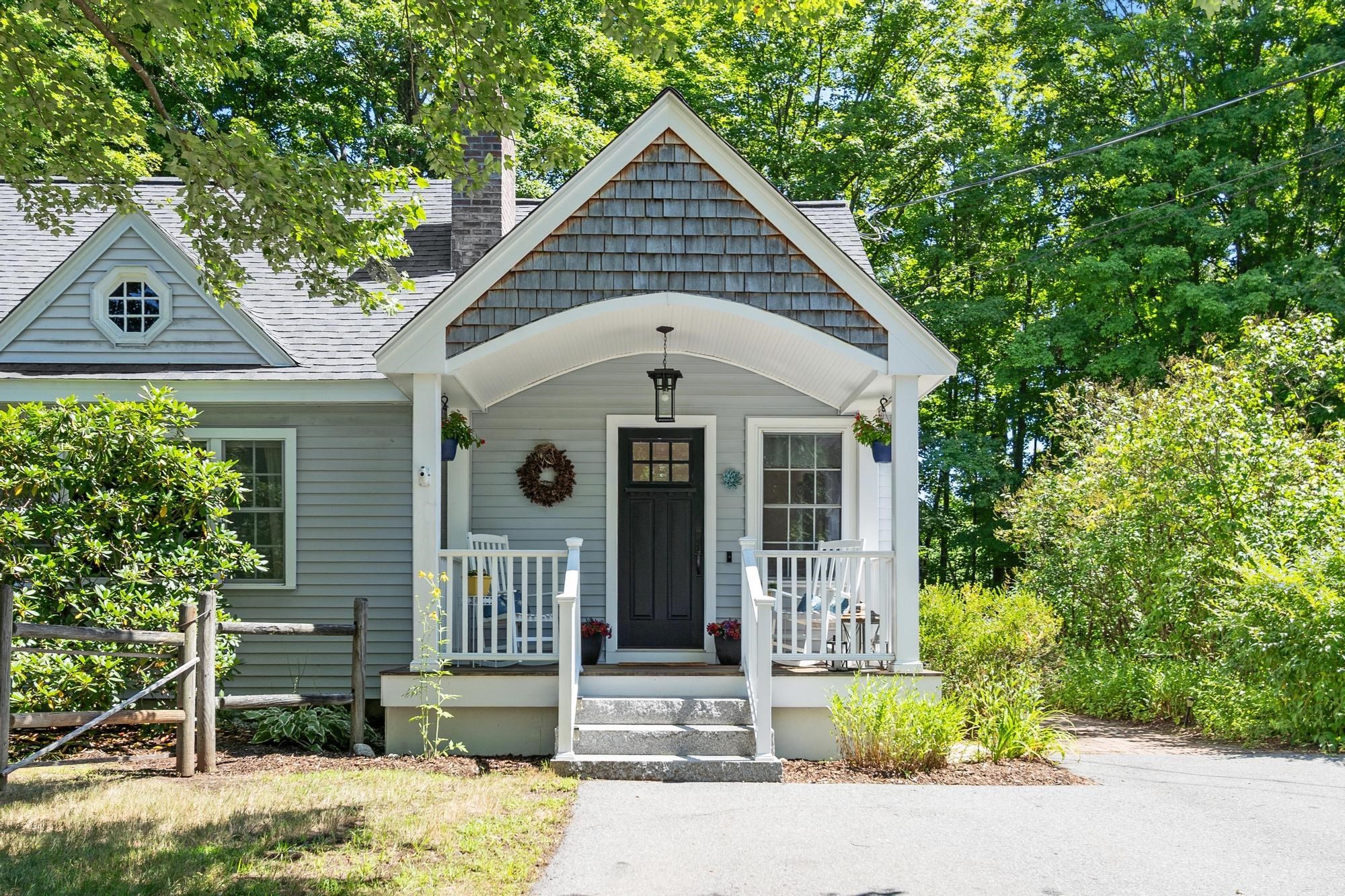 6 Whitcomb Ave, Littleton, MA 01460