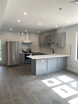 518 Park St, Apt 1