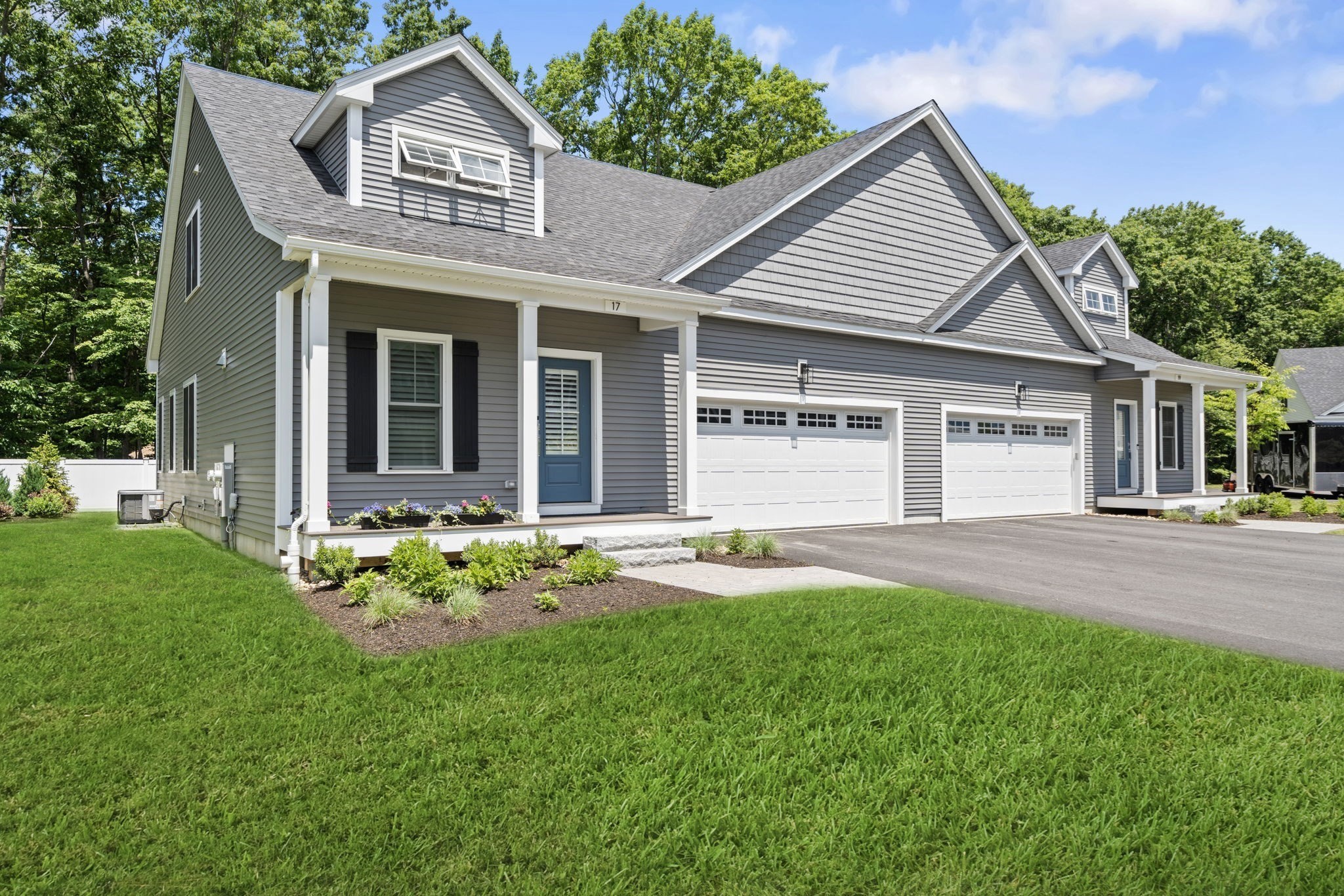 25 Salisbury Hill Blvd Unit 48, Worcester, MA 01609