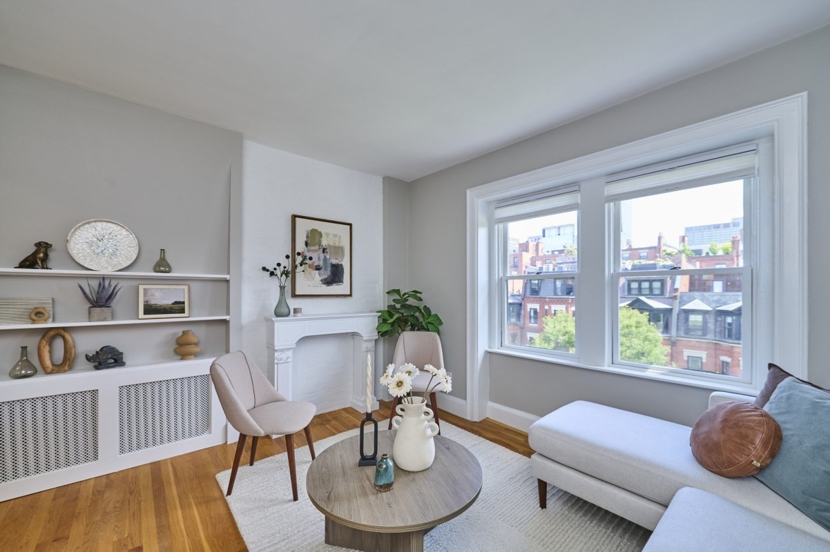 20 Hereford Street Unit 4, Back Bay, Boston, MA 02115