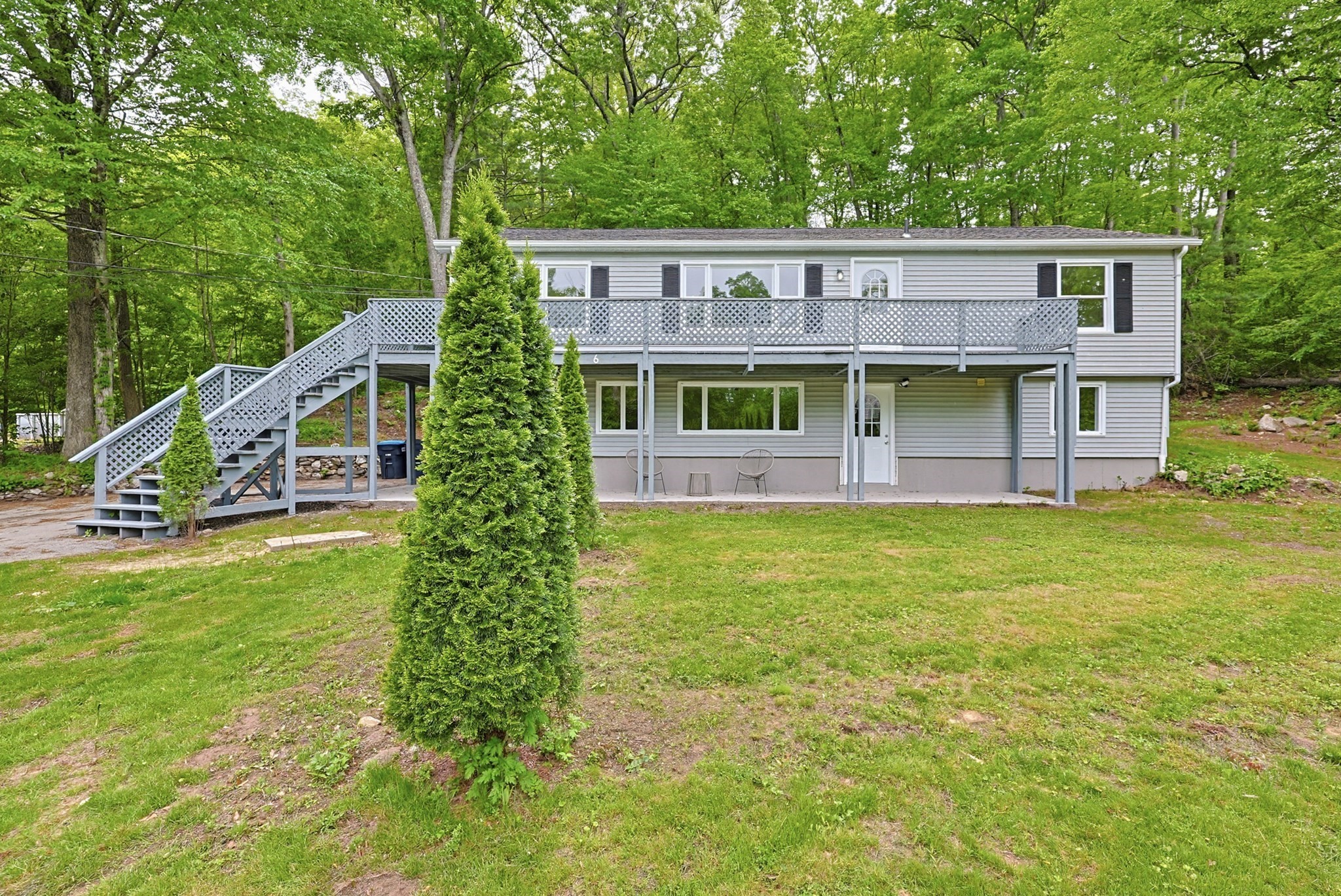 6 Bond Rd, Charlton, MA 01507