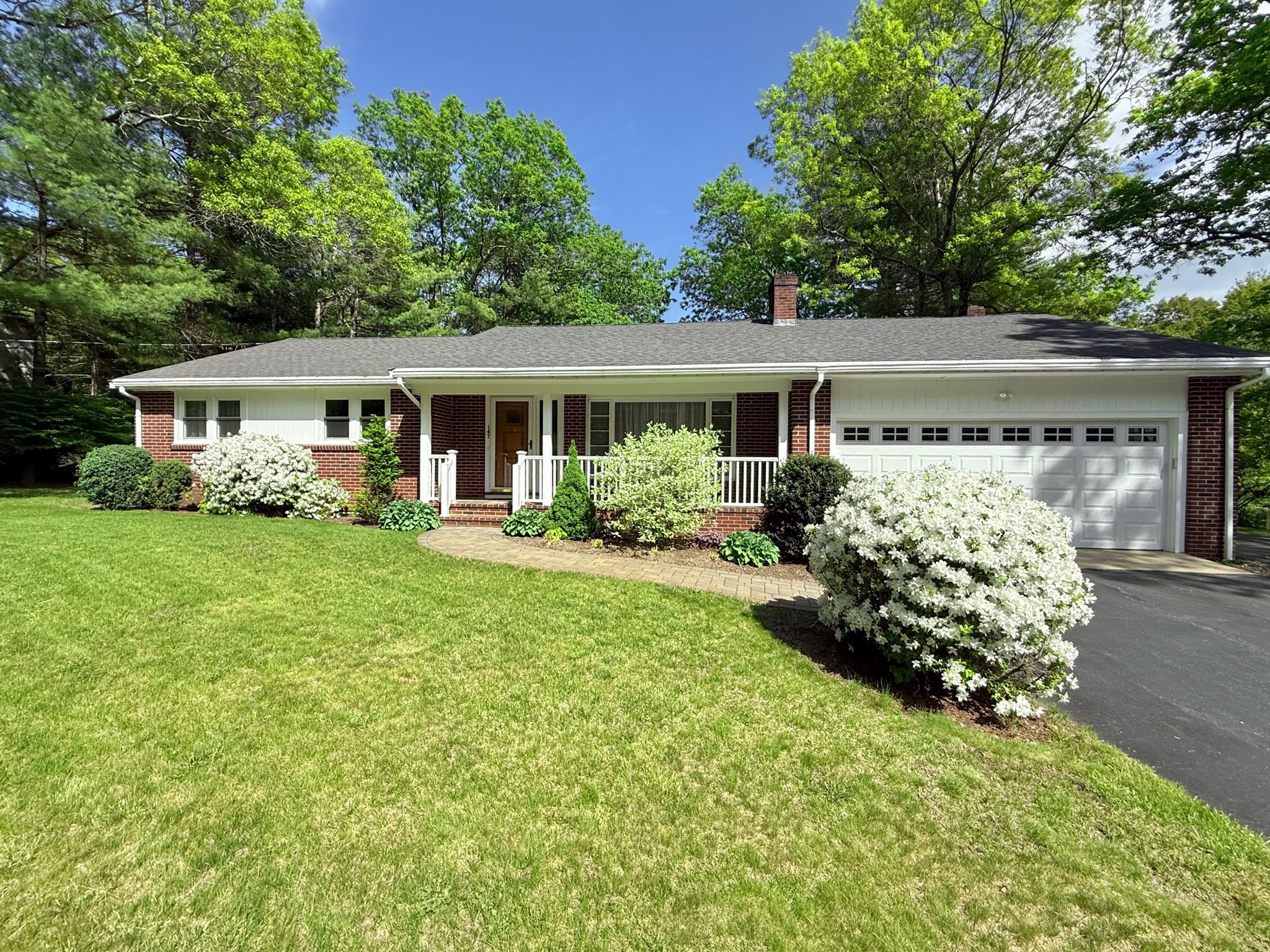 147 Mill St, Westwood, MA 02090