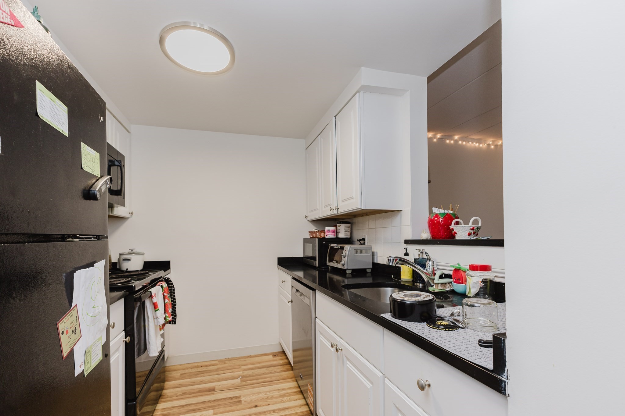 1933 Commonwealth Avenue Unit 410, Boston College, Boston, MA 02135